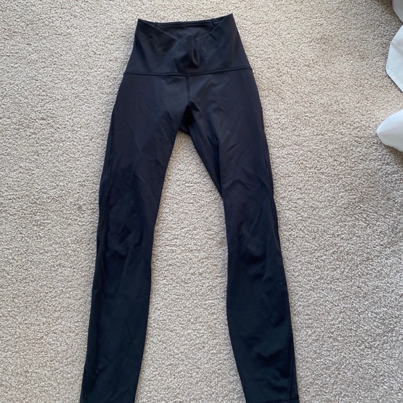 Black lulu lemon leggings - Picture 2 of 4